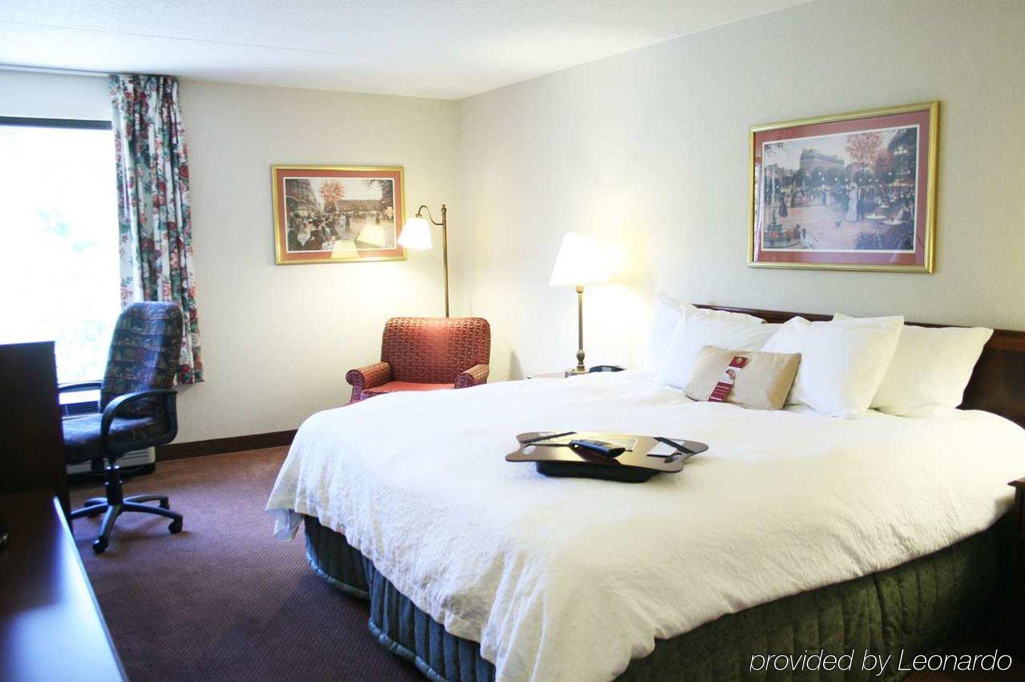 Hampton Inn Johnstown Geistown Room photo