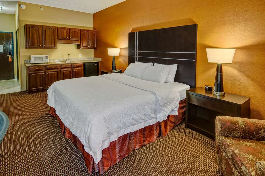Hampton Inn Johnstown Geistown Room photo