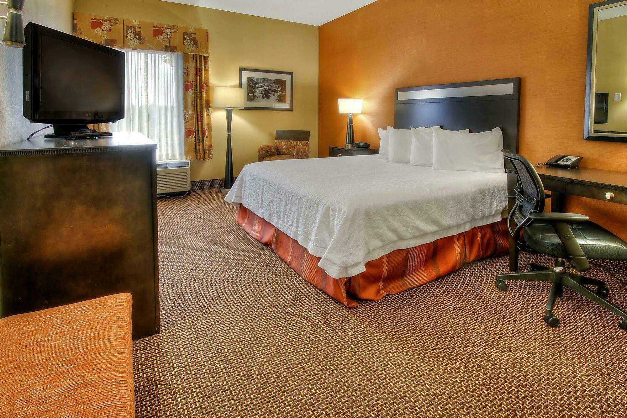 Hampton Inn Johnstown Geistown Exterior photo
